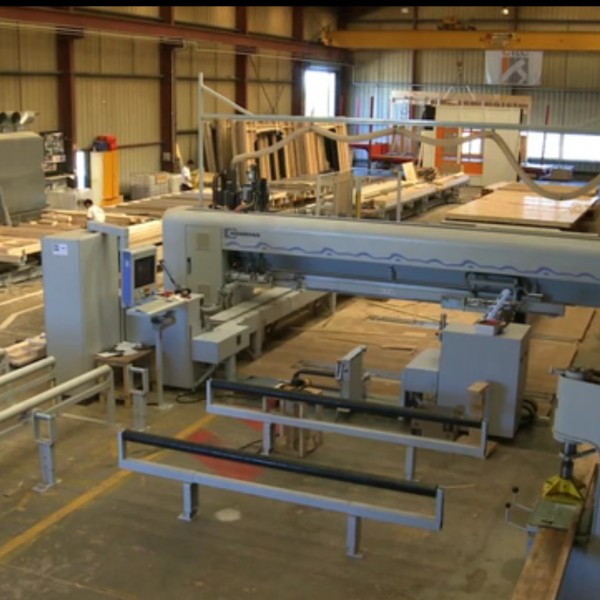 Préfabrication de la structure bois en atelier