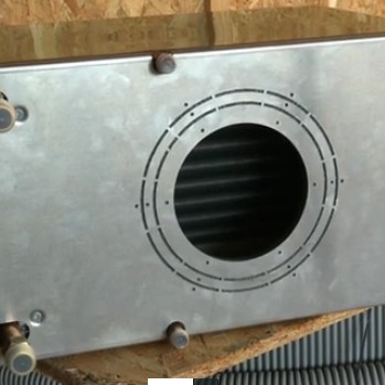 La diffusion de chaleur se fait par cette petite batterie chaude