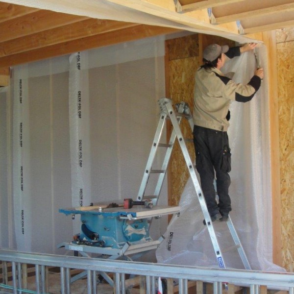 Pose du film frein vapeur