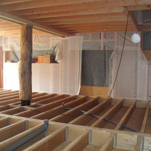 Le plancher bas RDC avant isolation