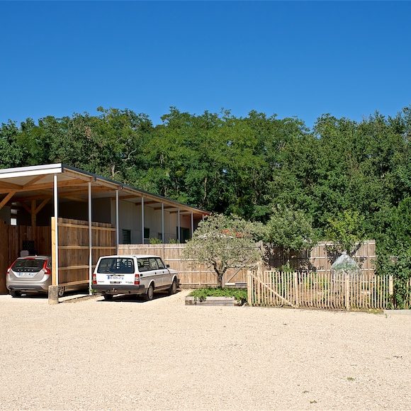 Entrée extérieure de la maison